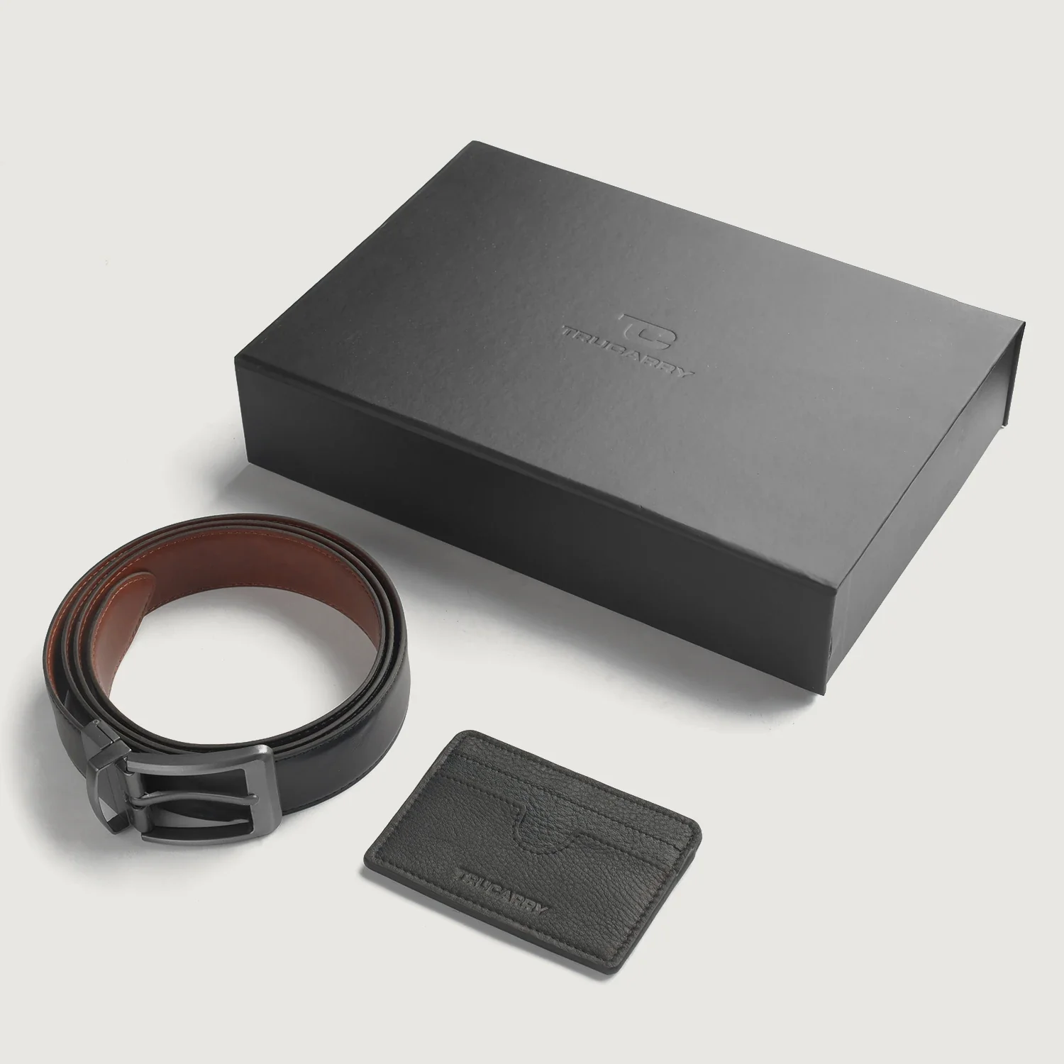 Voltor_Black_Leather_Gift_Set_Box_Products-2-1694261270296 Voltor Black Leather Gift Set - Image 1