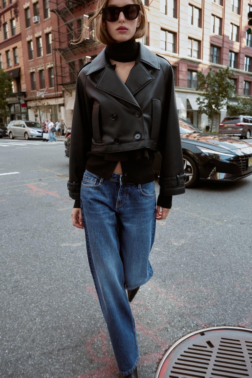 03046283800-p Short Trench Leather Coat - Image 1